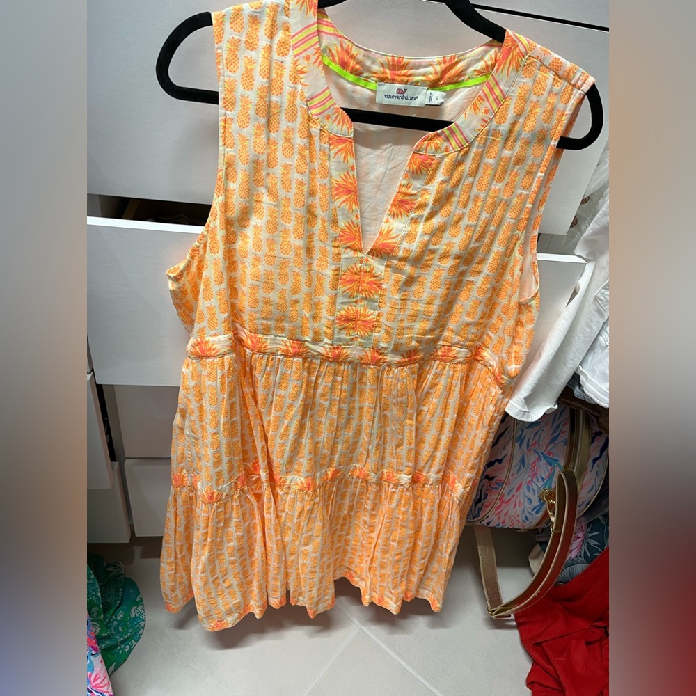 Vineyard vines pineapple dress